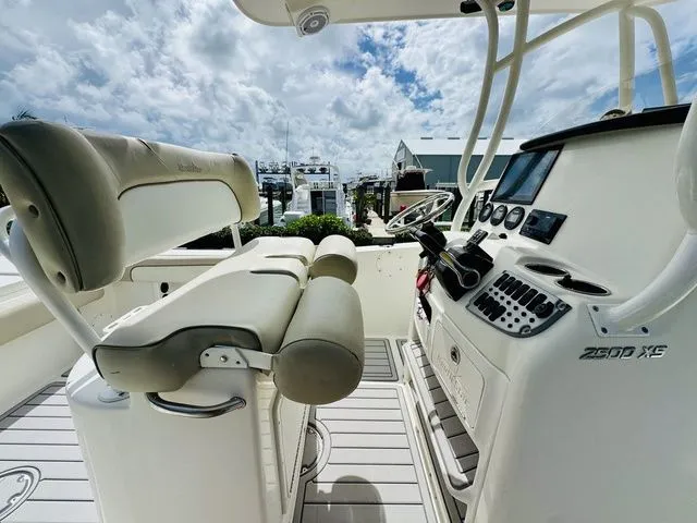 Slide: The Image of NauticStar 2500XS Offshore 2015 - 9