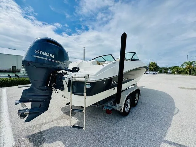 Slide: The Image of NauticStar 203 DC 2019 - 22