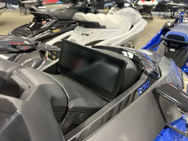 Slide: The Image of Sea-Doo Wake 2026 - 10