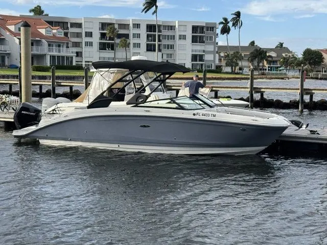 Slide: The Image of Sea Ray SDX 270 Outboard 2023 - 4