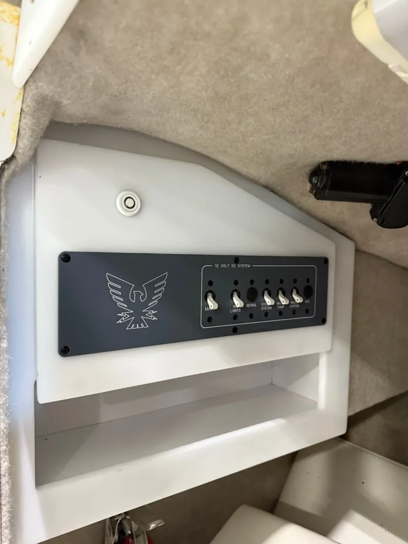 Slide: The Image of Formula 280 Bowrider 1999 - 8