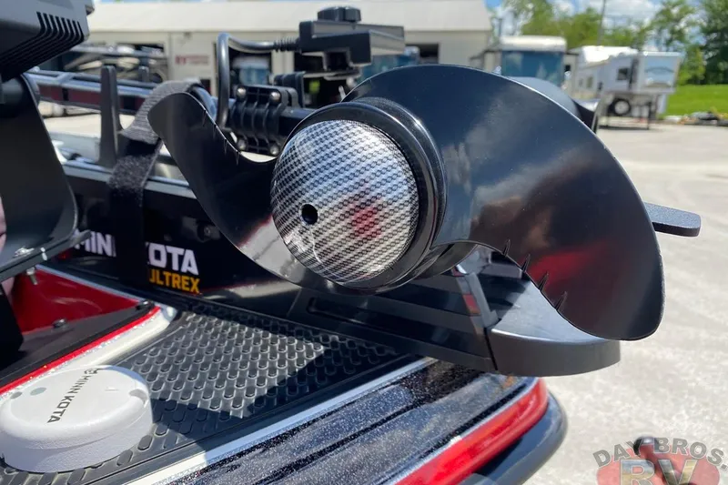 Slide: The Image of 2020 Ranger Z520L boat with Minn Kota Ultrex trolling motor, close-up view. - 60