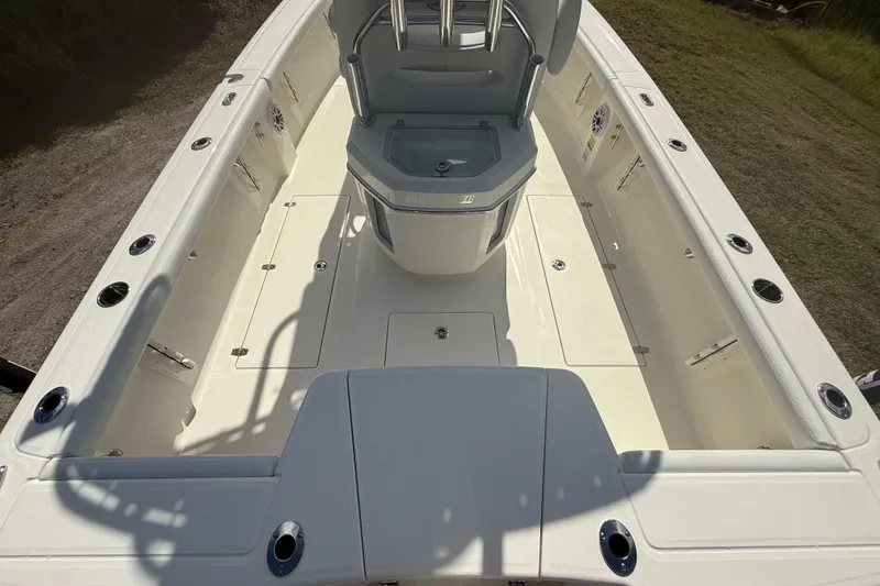 Slide: The Image of 2026 Pathfinder 2400 Open boat interior with spacious deck and seating. - 12