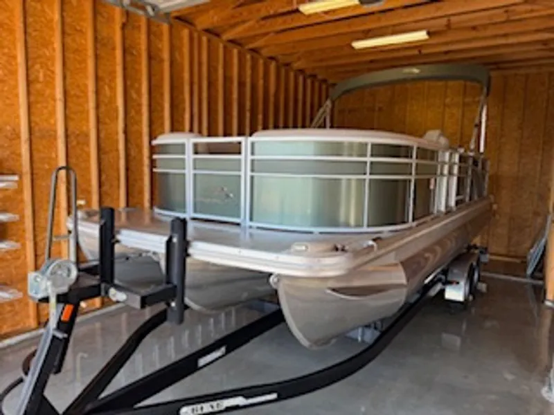 Slide: The Image of Bennington 24SCWXP 2017 - 1