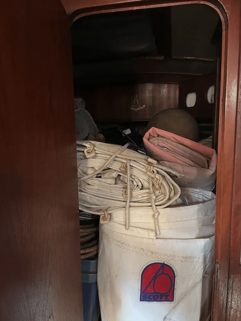 Slide: The Image of Ta Chiao CT40 1980 - 12