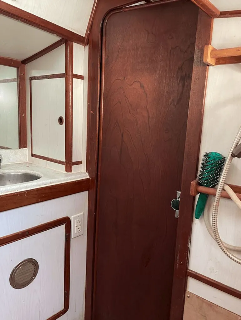 Slide: The Image of Ta Chiao CT40 1980 - 5