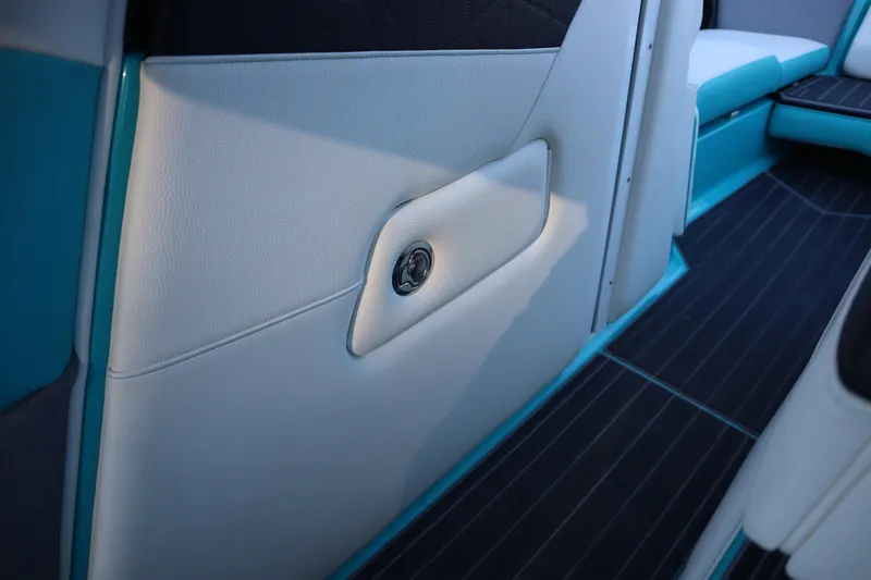Slide: The Image of Interior detail of 2021 Nautique Super Air Nautique G23 Paragon boat. - 18