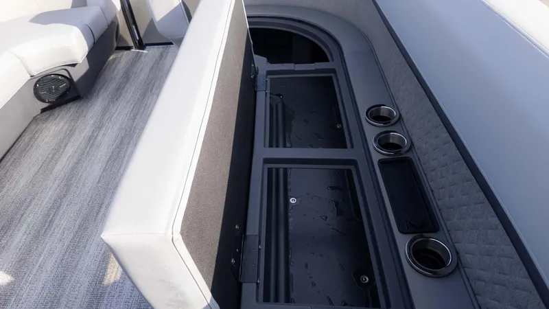 Slide: The Image of Bennington 22 ML 2025 - 19