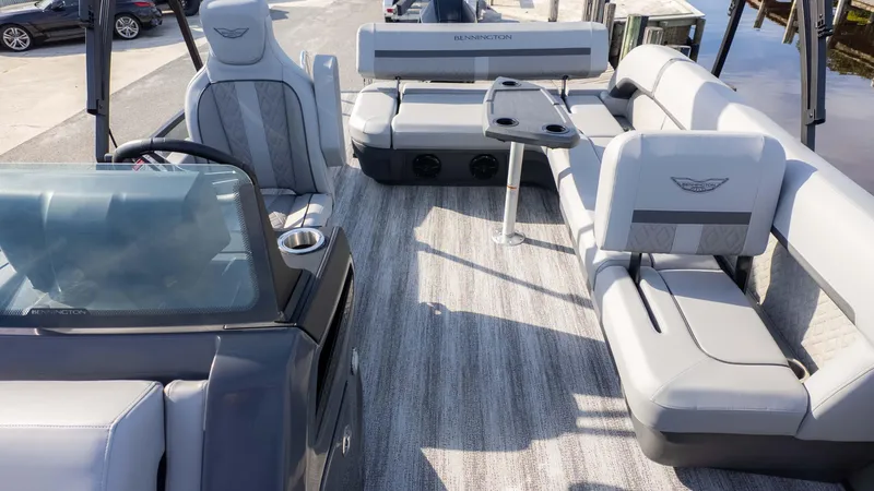 Slide: The Image of Bennington 22 ML 2025 - 9