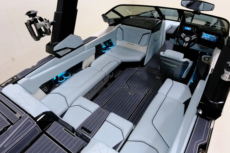 Slide: The Image of Nautique Super Air Nautique G23 Paragon 2022 - 15