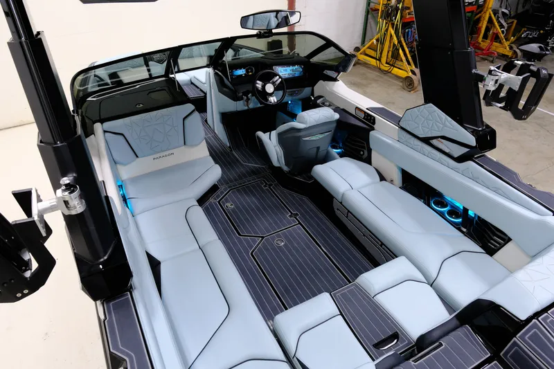 Slide: The Image of Nautique Super Air Nautique G23 Paragon 2022 - 16