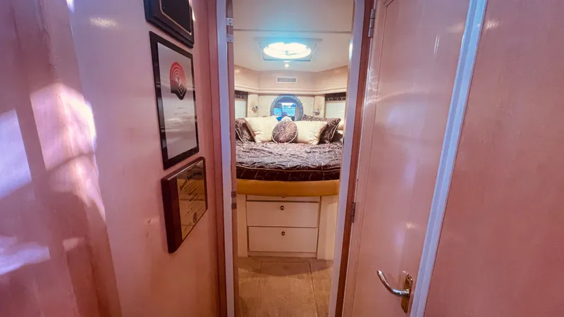 Slide: The Image of Carver Yachts 500 Cockpit Motor Yacht 1997 - 16