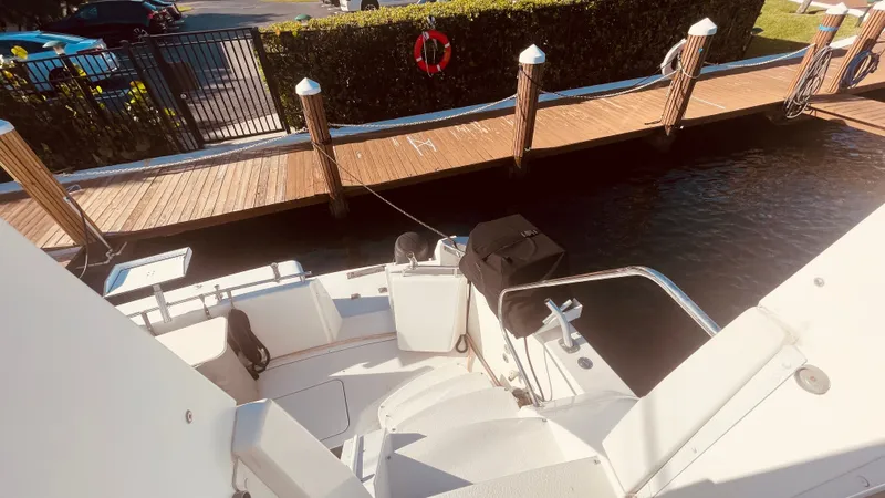 Slide: The Image of Carver Yachts 500 Cockpit Motor Yacht 1997 - 47