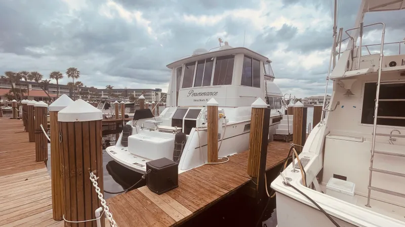Slide: The Image of Carver Yachts 500 Cockpit Motor Yacht 1997 - 5
