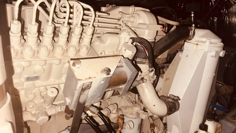 Slide: The Image of Carver Yachts 500 Cockpit Motor Yacht 1997 - 72