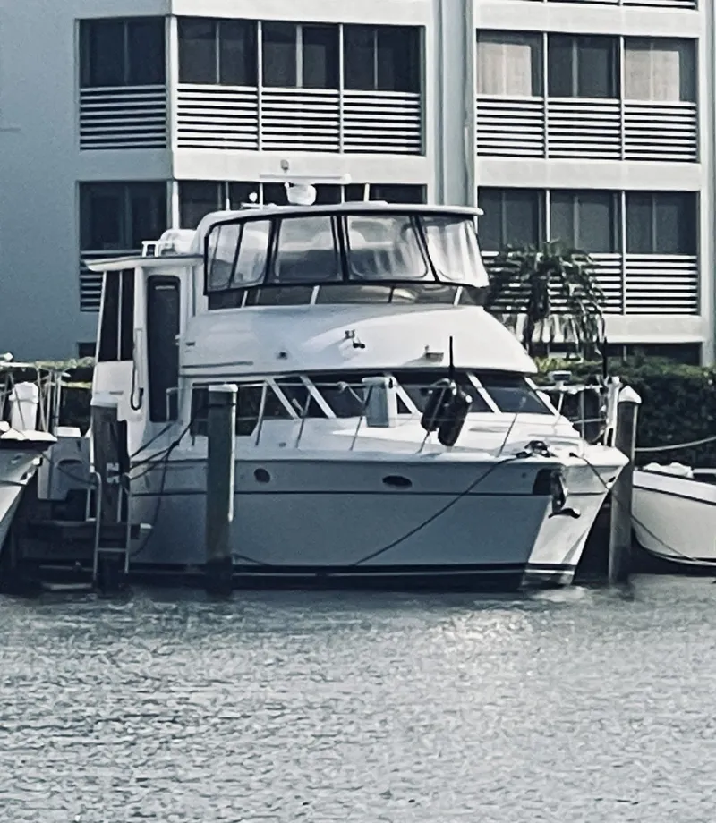 Slide: The Image of Carver Yachts 500 Cockpit Motor Yacht 1997 - 10