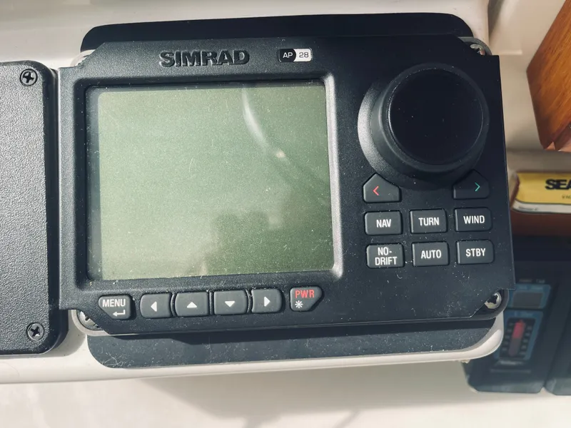 Slide: The Image of Carver Yachts 500 Cockpit Motor Yacht 1997 - 66