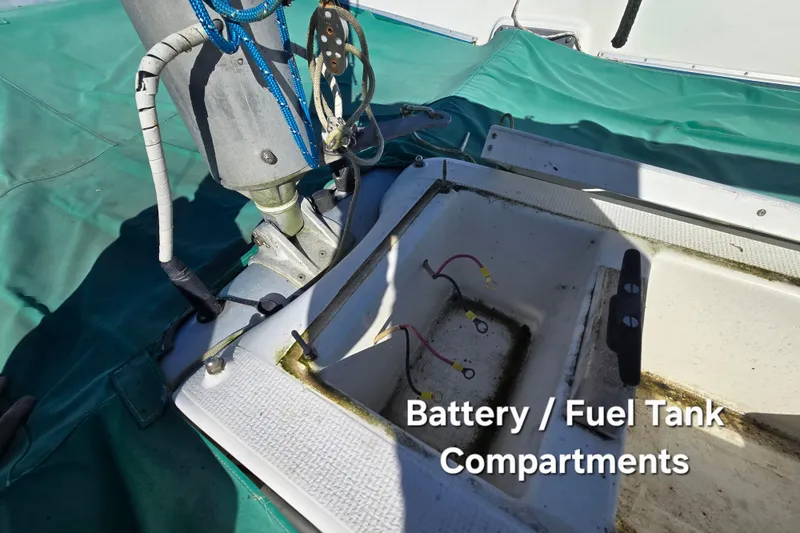 Slide: The Image of Battery and fuel tank compartments on a 1985 Sea Wind 24 sailboat. - 18