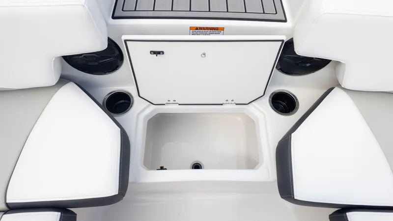 Slide: The Image of Starcraft SVX 211 OB CC 2025 - 14