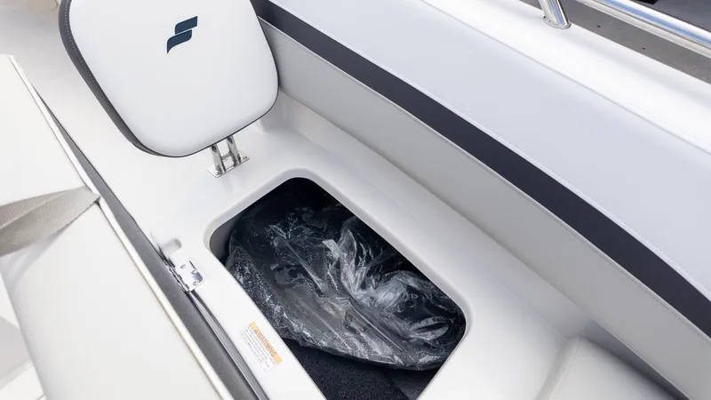 Slide: The Image of Starcraft SVX 211 OB CC 2025 - 17