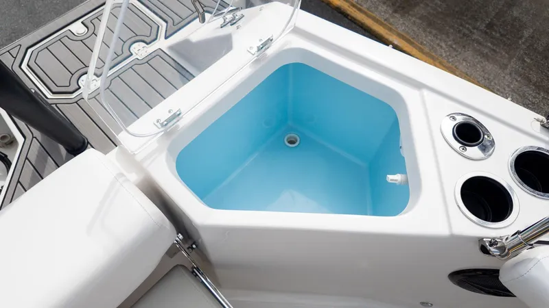 Slide: The Image of Starcraft SVX 211 OB CC 2025 - 8