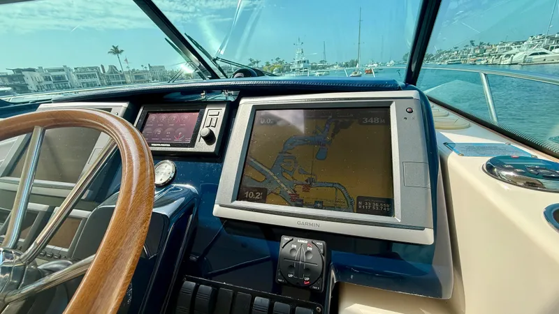 Slide: The Image of Tiara 4500 Sovran 2012 - 15