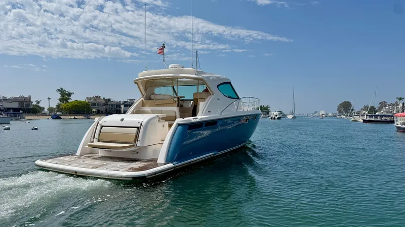 Slide: The Image of Tiara 4500 Sovran 2012 - 2