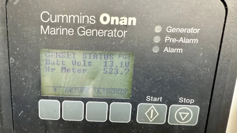 Slide: The Image of Tiara 4500 Sovran 2012 - 31