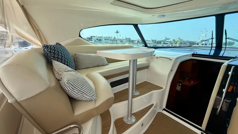 Slide: The Image of Tiara 4500 Sovran 2012 - 7