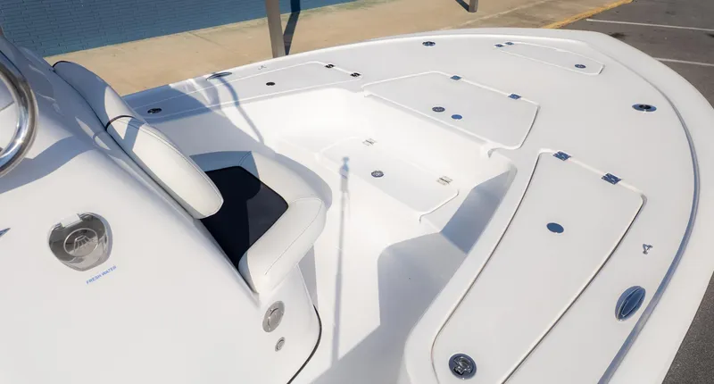 Slide: The Image of Tidewater 2110 Bay Max 2026 - 11