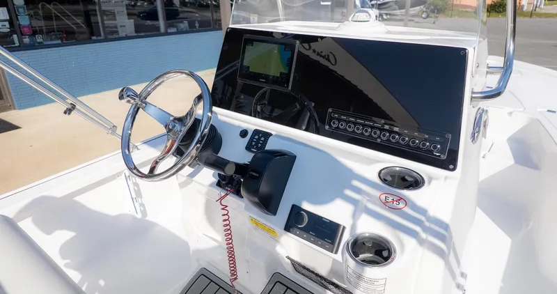 Slide: The Image of Tidewater 2110 Bay Max 2026 - 15