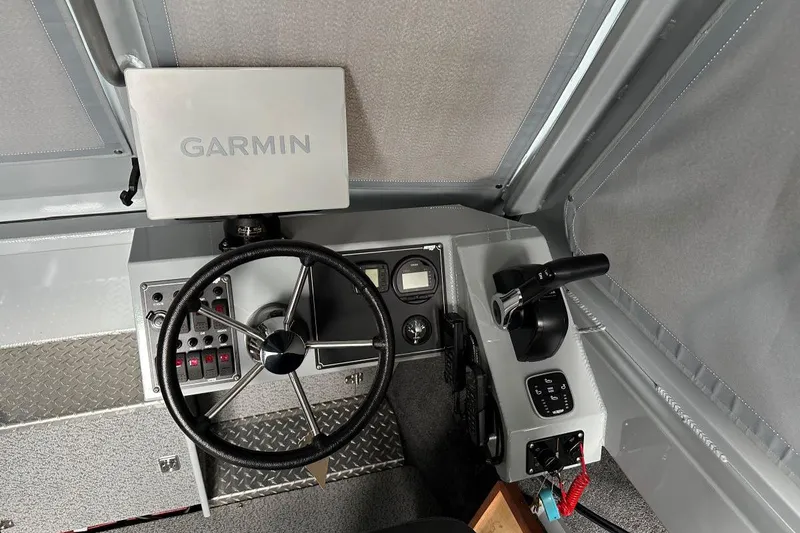 Slide: The Image of 2023 Hewescraft 240 Ocean Pro ET HT helm with Garmin navigation system. - 7