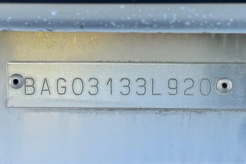 Slide: The Image of Hull identification number on 2020 Bentley Pontoons 223 Cruise. - 27
