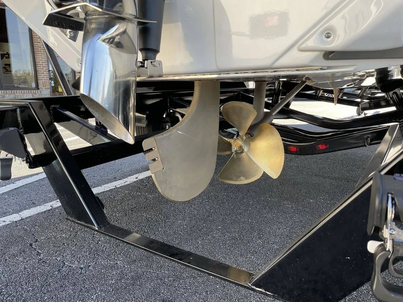 Slide: The Image of Nautique Super Air Nautique GS22 2026 - 16