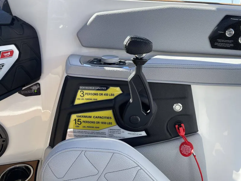 Slide: The Image of Nautique Super Air Nautique GS22 2026 - 20