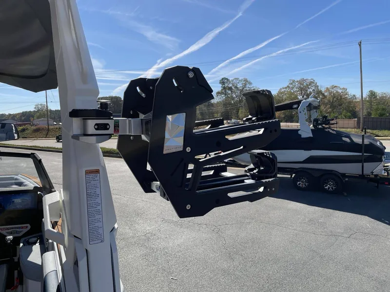 Slide: The Image of Nautique Super Air Nautique GS22 2026 - 21