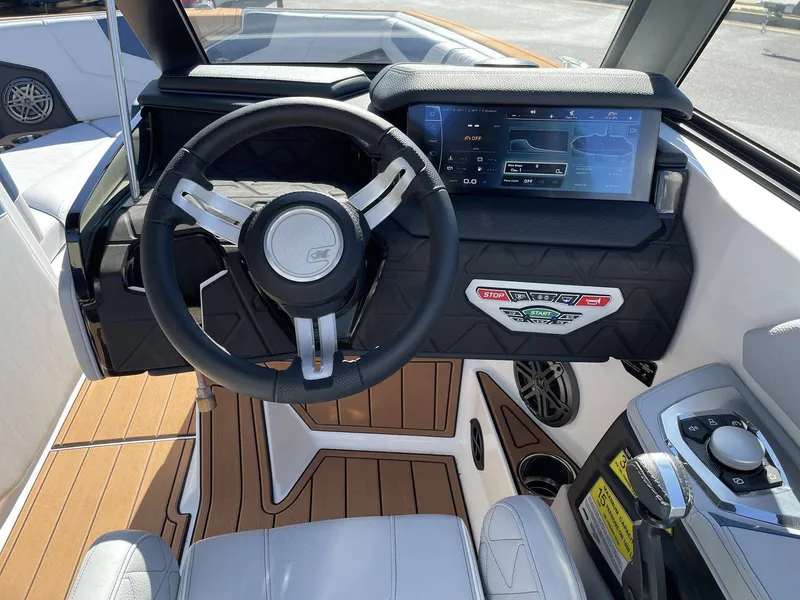 Slide: The Image of Nautique Super Air Nautique GS22 2026 - 22