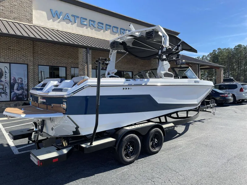 Slide: The Image of Nautique Super Air Nautique GS22 2026 - 35