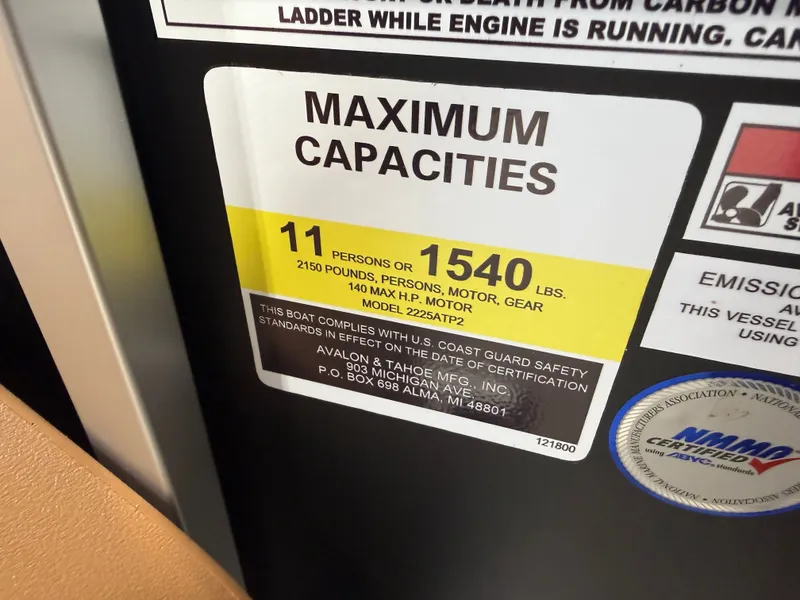 Slide: The Image of Tahoe LTZ 2385 Elite Cruise & Honda 4-Stroke EFI 2026 - 17