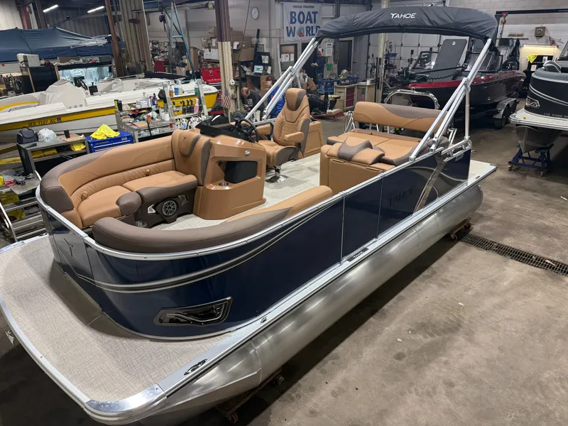 The Image of Tahoe LTZ CRB 1985 Cruise Rear Bench Pontoon $31995 2026 - 1