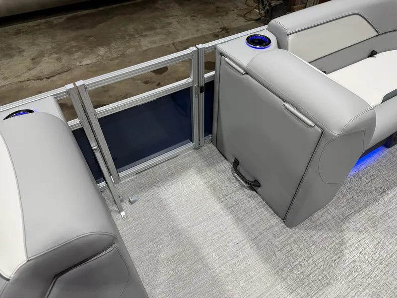 Slide: The Image of Tahoe Sport 2385 200HP VRB Swingback Tritoon 2026 - 26