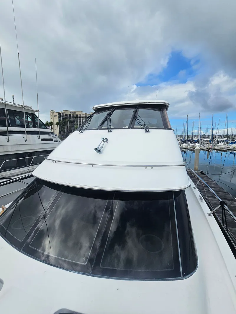 Slide: The Image of Carver Yachts 564 2001 - 42