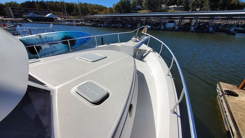 Slide: The Image of Starboard Forward Walkway - 63