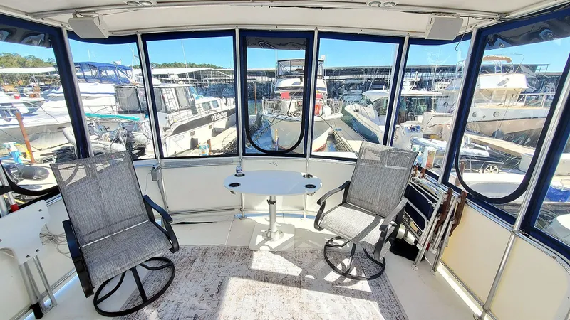 Slide: The Image of Sundeck Aft - 9