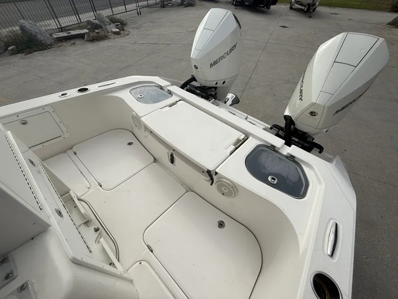 Slide: The Image of Sea Cat 260 2021 - 16