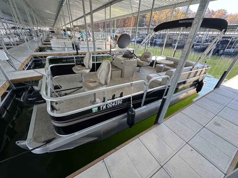 Slide: The Image of Montego Bay Fishing 8520 2PT BK 2018 - 3