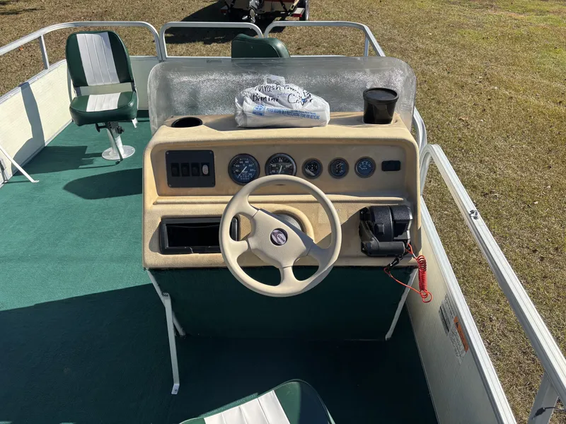 Slide: The Image of Lowe ML201 PONTOON 1999 - 5