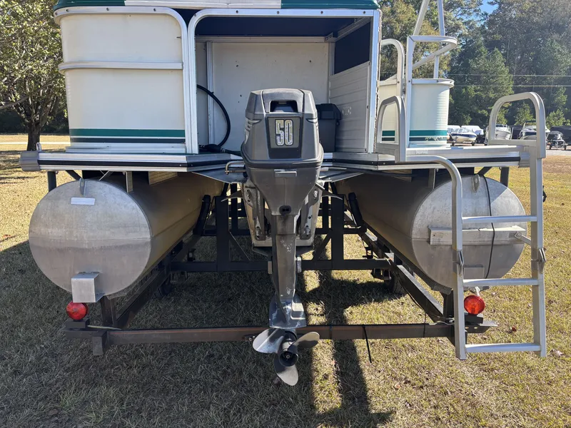 Slide: The Image of Lowe ML201 PONTOON 1999 - 9