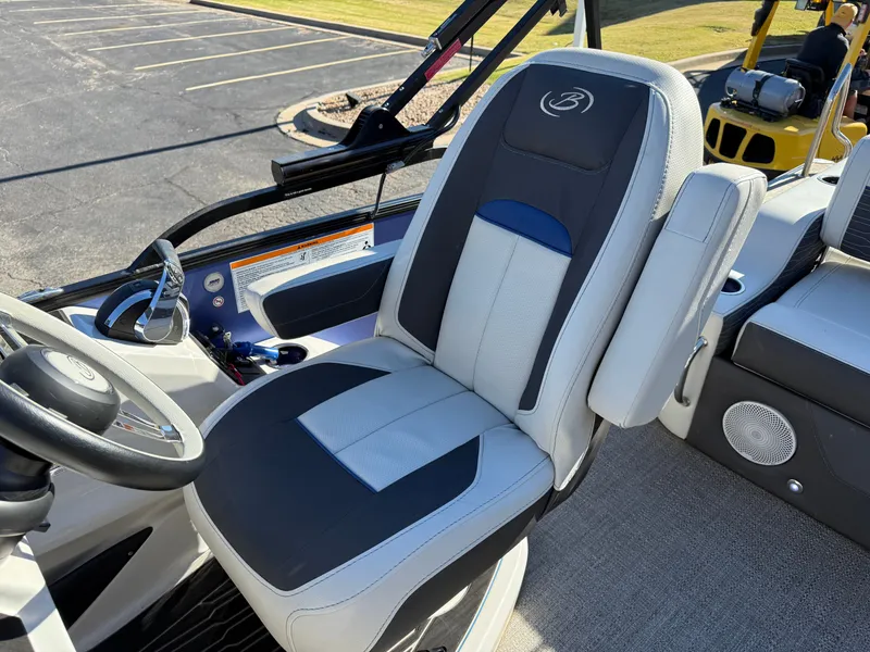 Slide: The Image of Barletta X23UC 2023 - 16