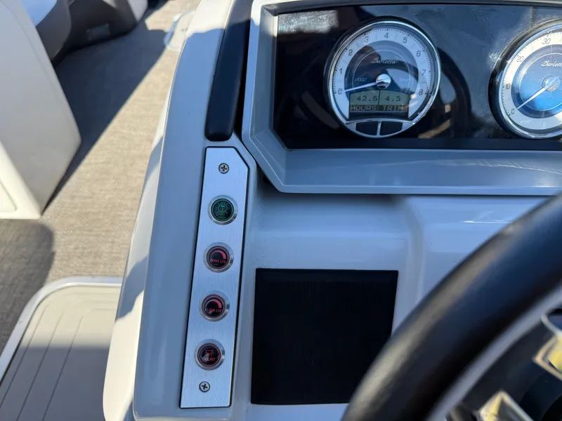 Slide: The Image of Barletta X23UC 2023 - 19